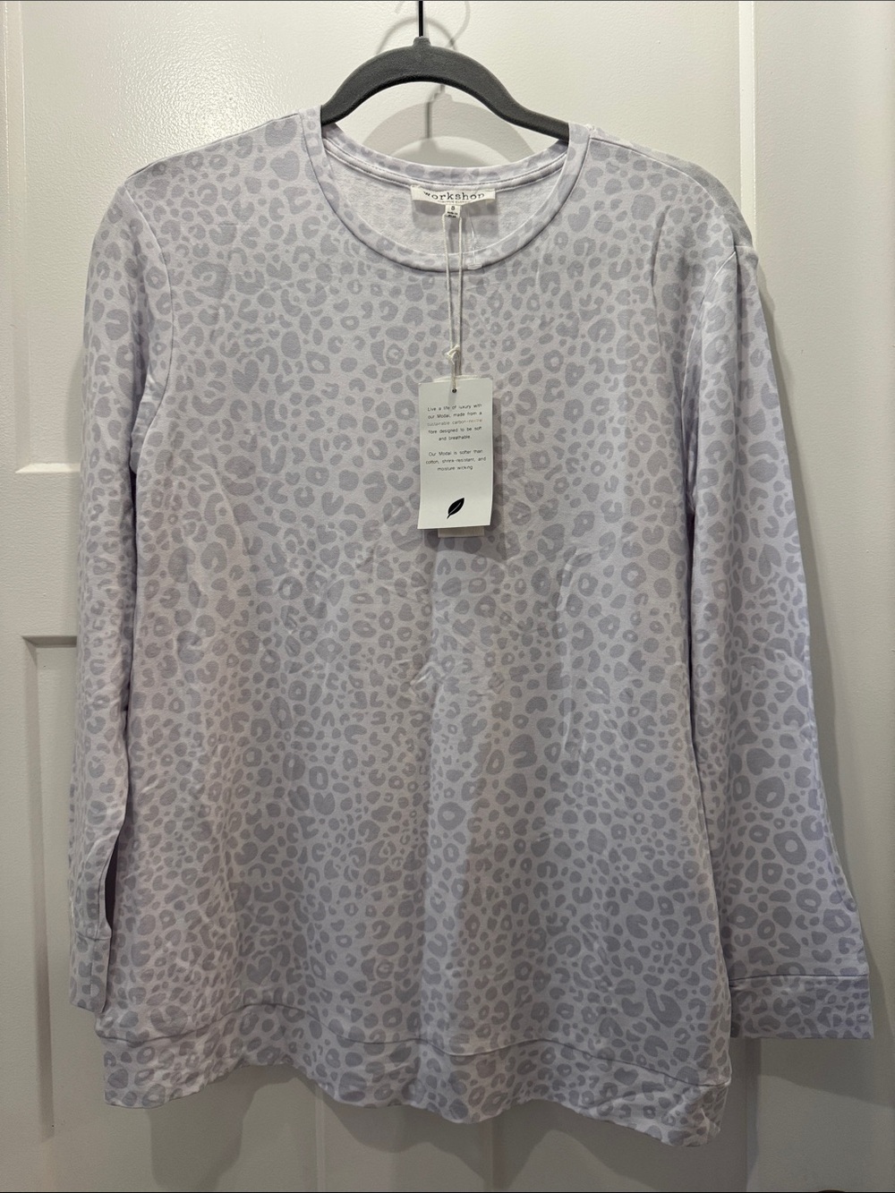 NWT Workshop Republic Clothing Gray Leopard-Print Long Sleeve Top Size Small